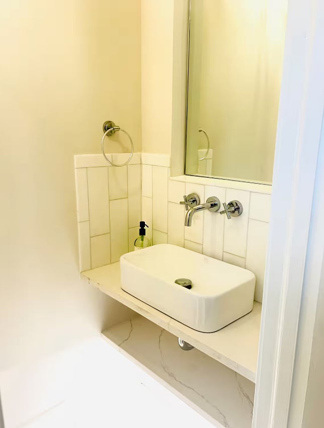 Furnished Finder property 869100_1 photo 13