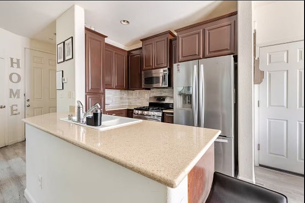 Furnished Finder property 869103_1 photo 7