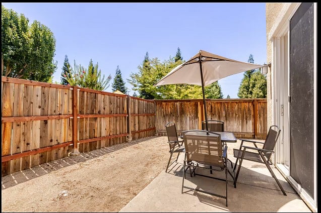 Furnished Finder property 869103_1 photo 12