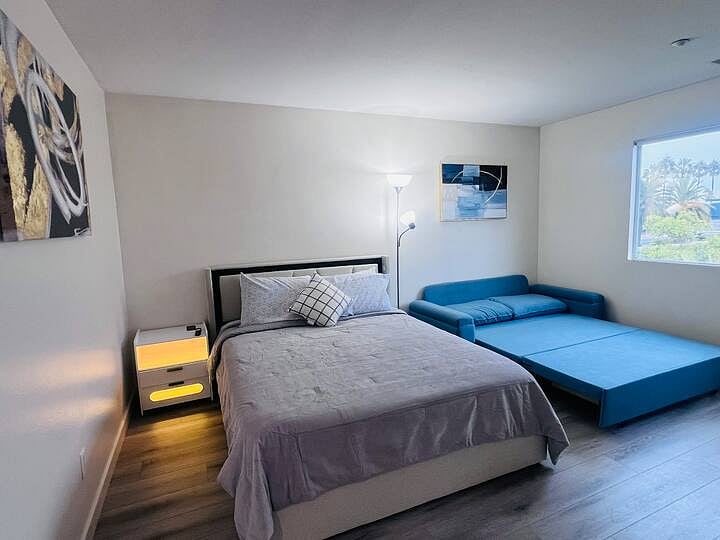 Furnished Finder property 869110_1 photo 18