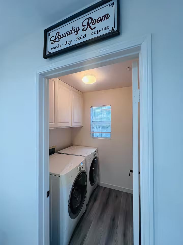 Furnished Finder property 869110_1 photo 36