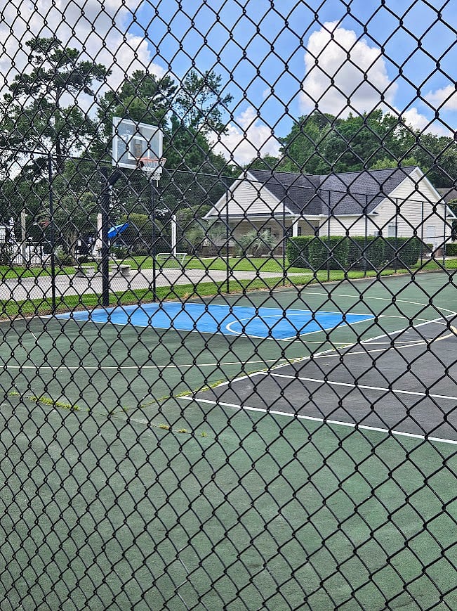 Tennis Court & Basketball!