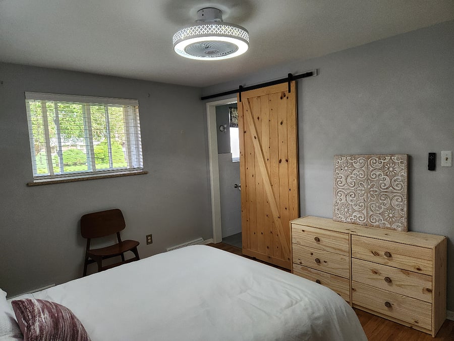 Primary bedroom with ensuite bathroom