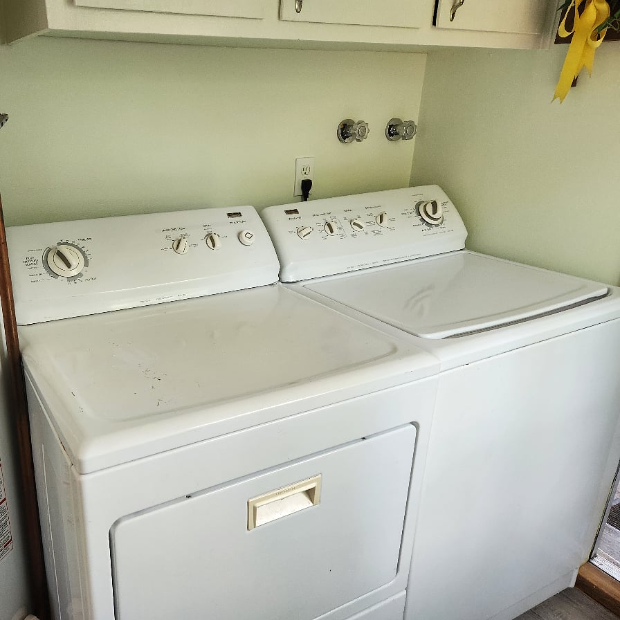 In-unit laundry