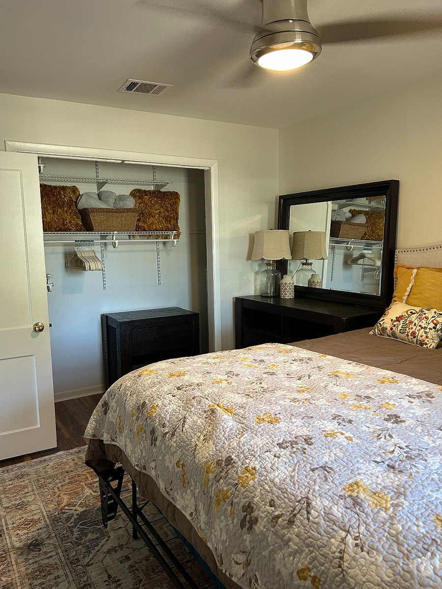 Furnished Finder property 869220_1 photo 7