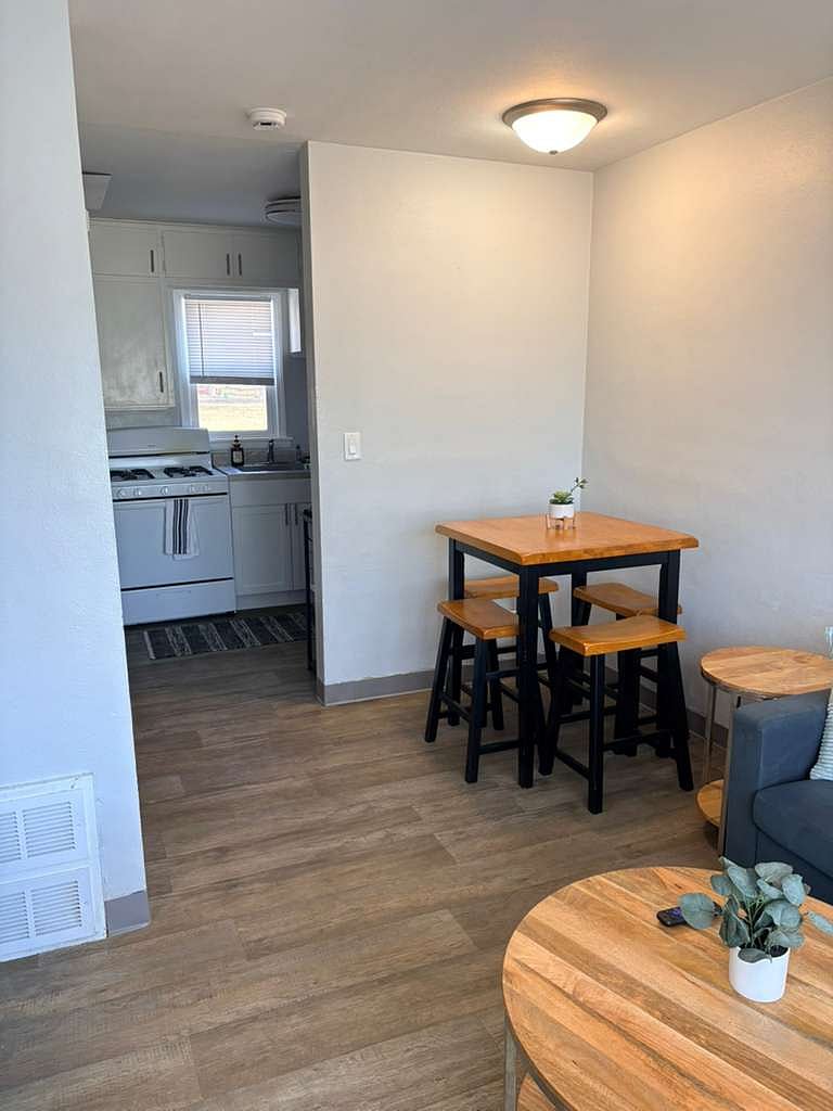 Furnished Finder property 869238_2 photo 10