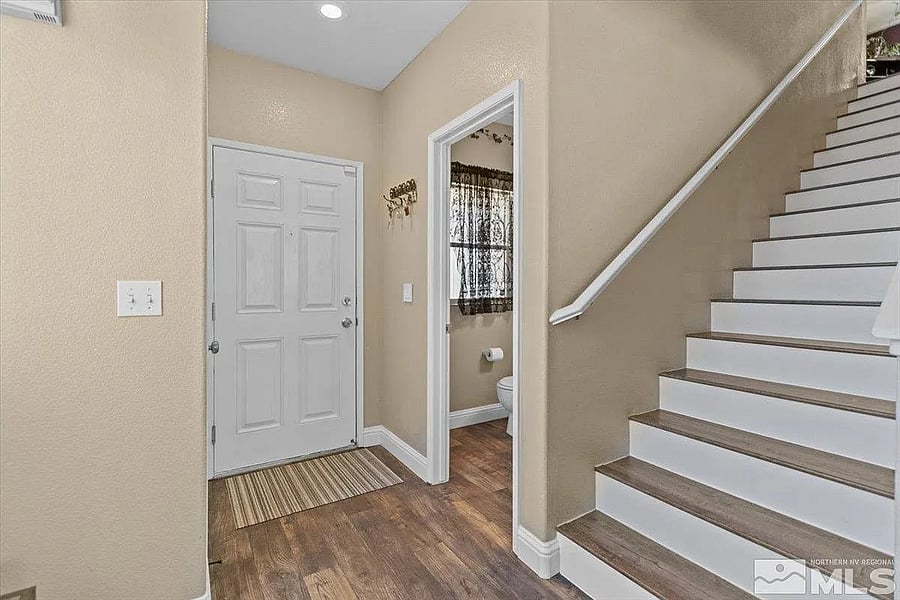 Furnished Finder property 869239_1 photo 10