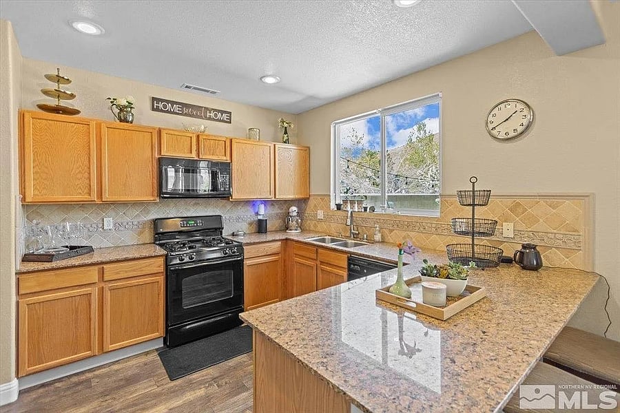 Furnished Finder property 869239_1 photo 5