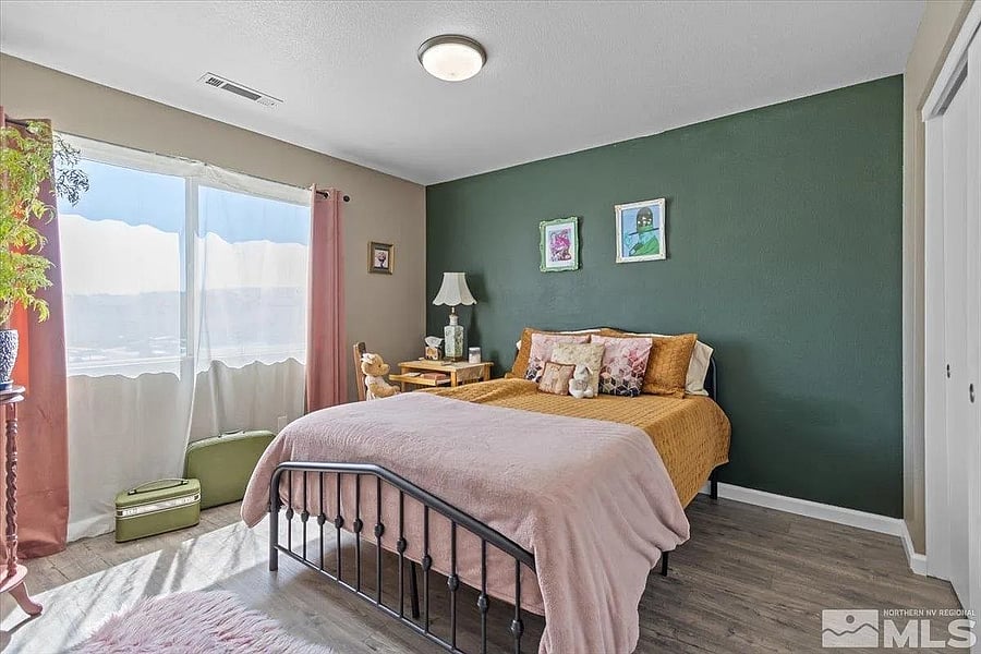 Furnished Finder property 869239_1 photo 22