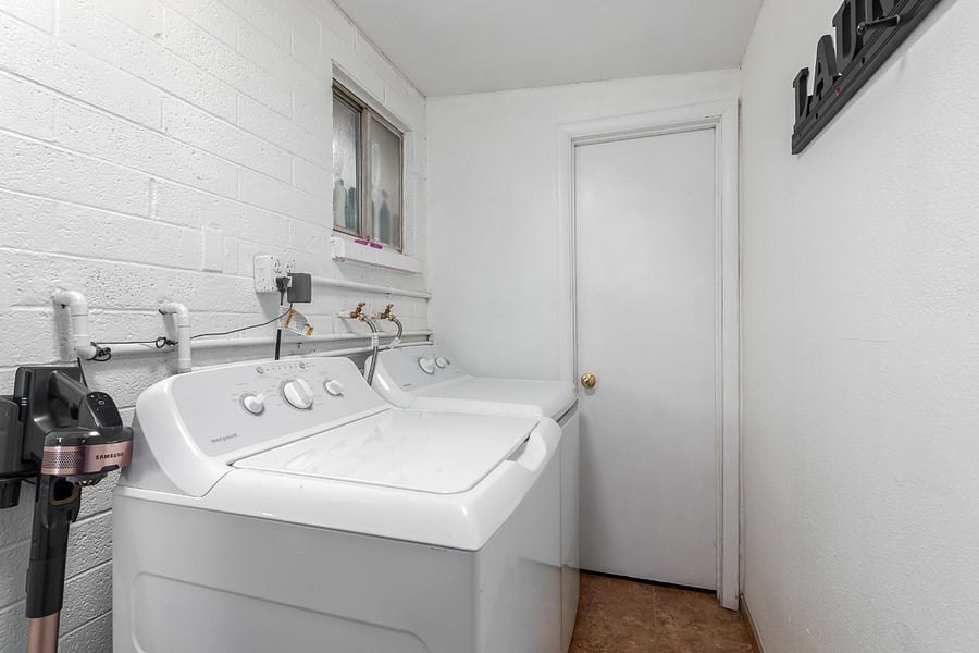 Furnished Finder property 869250_1 photo 24