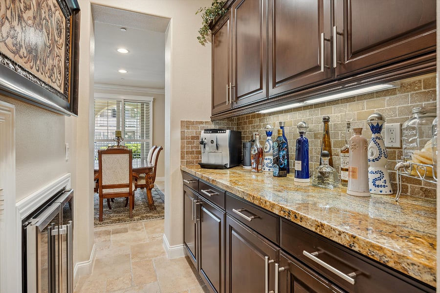 Furnished Finder property 869259_1 photo 4
