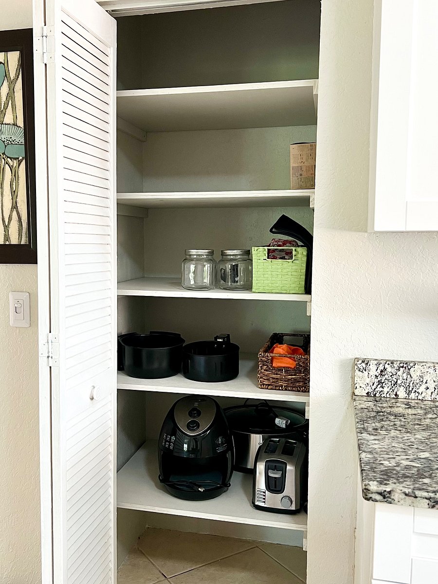several small appliances for your convenience