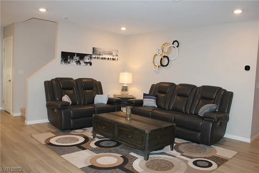 Furnished Finder property 869302_1 photo 9