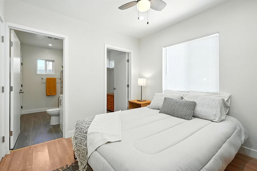 Furnished Finder property 869306_1 photo 2