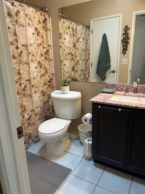 bathroom 2