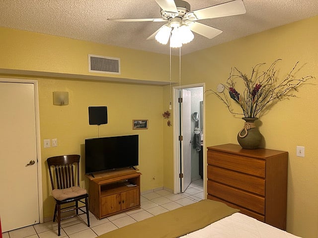 Bedroom 1 with WiFi connected TV