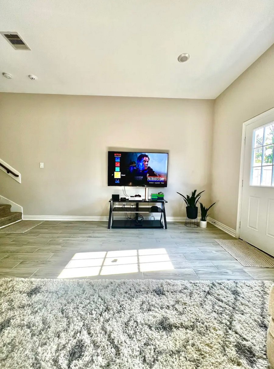 Furnished Finder property 869351_1 photo 7