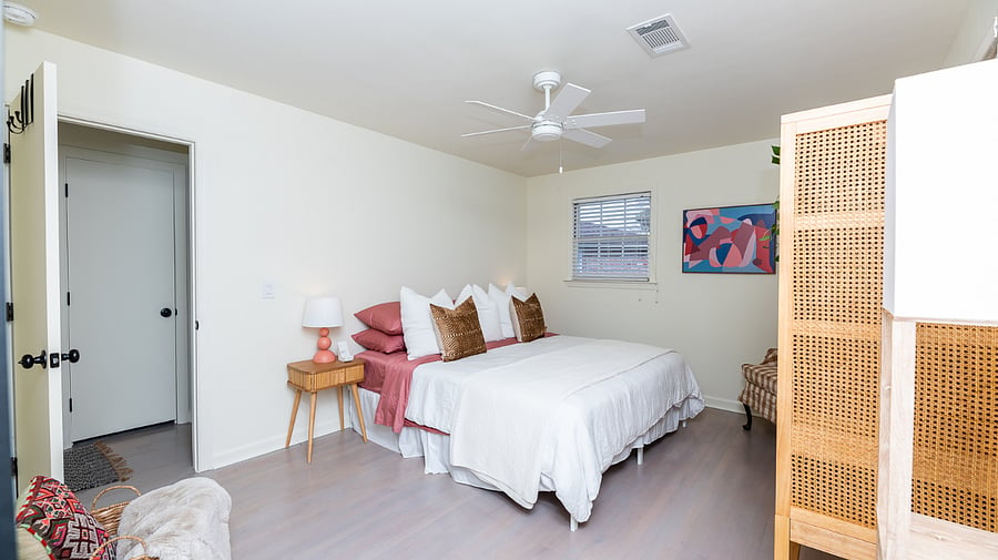 Furnished Finder property 869400_1 photo 26