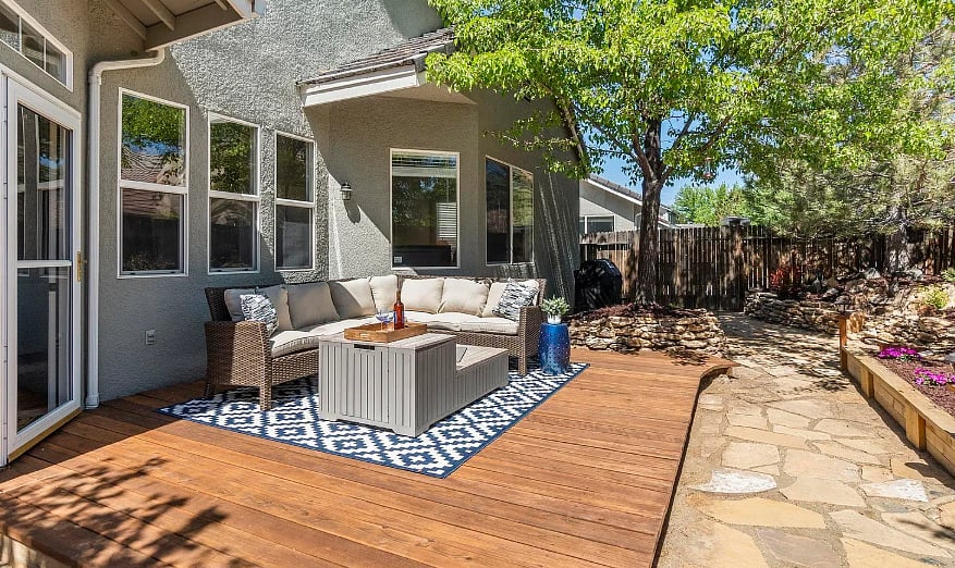 Back yard patio and BBQ