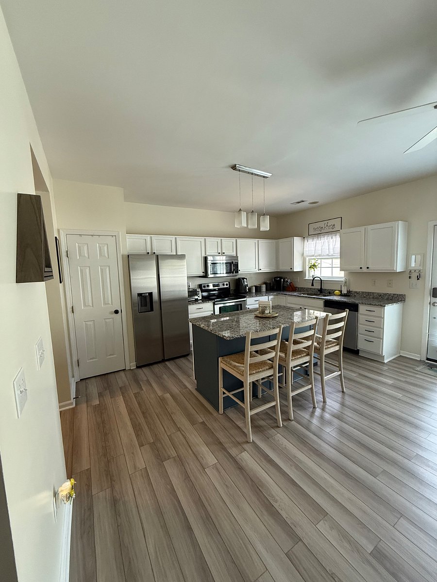 Furnished Finder property 869418_1 photo 1