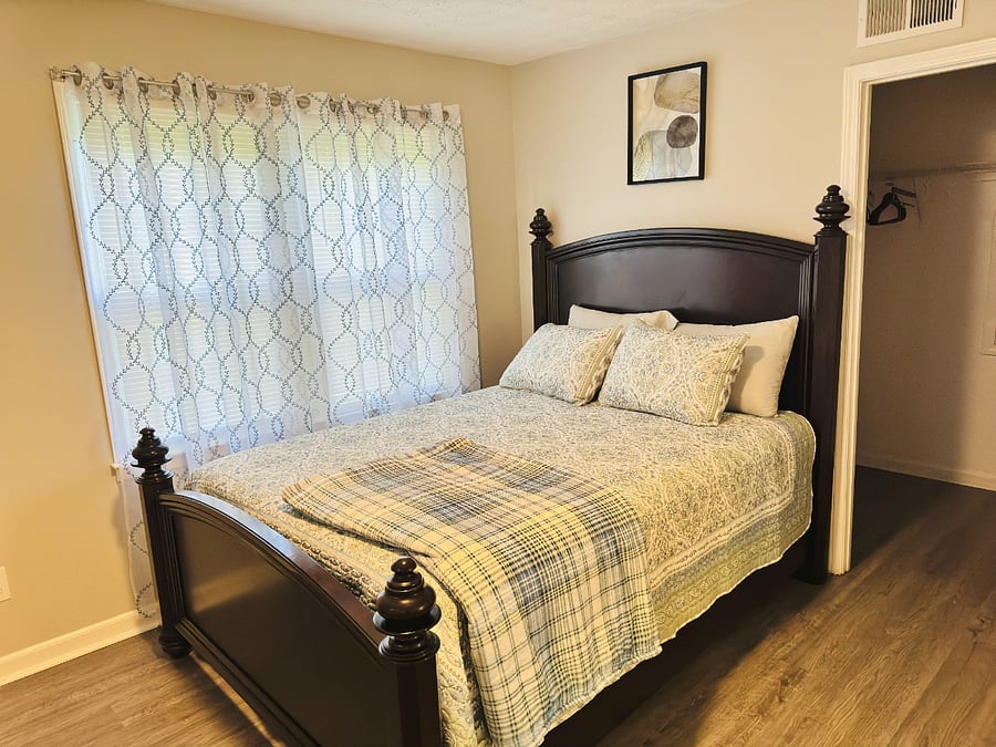 Furnished Finder property 869420_1 photo 11