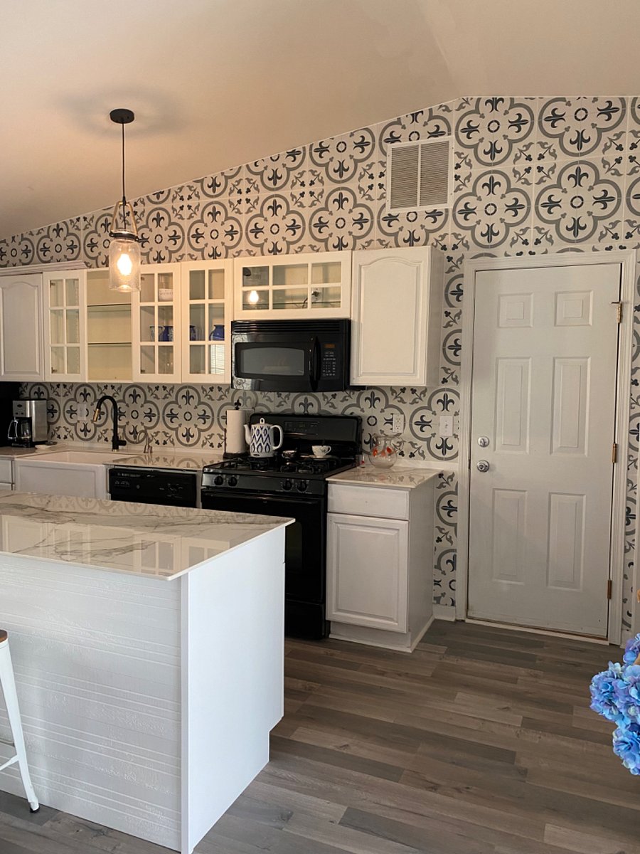 Furnished Finder property 869434_1 photo 2