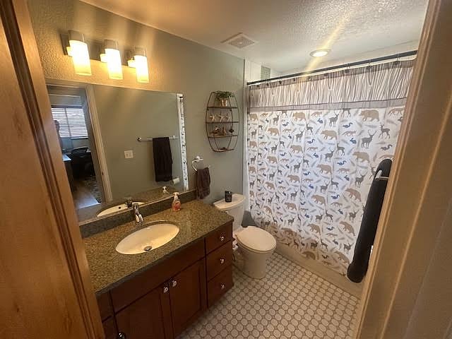 Upstairs bathroom