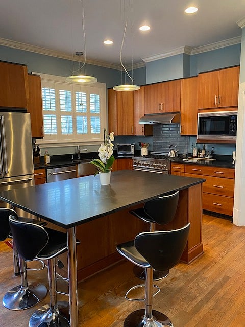 The tenant will have access to the fully renovated kitchen.