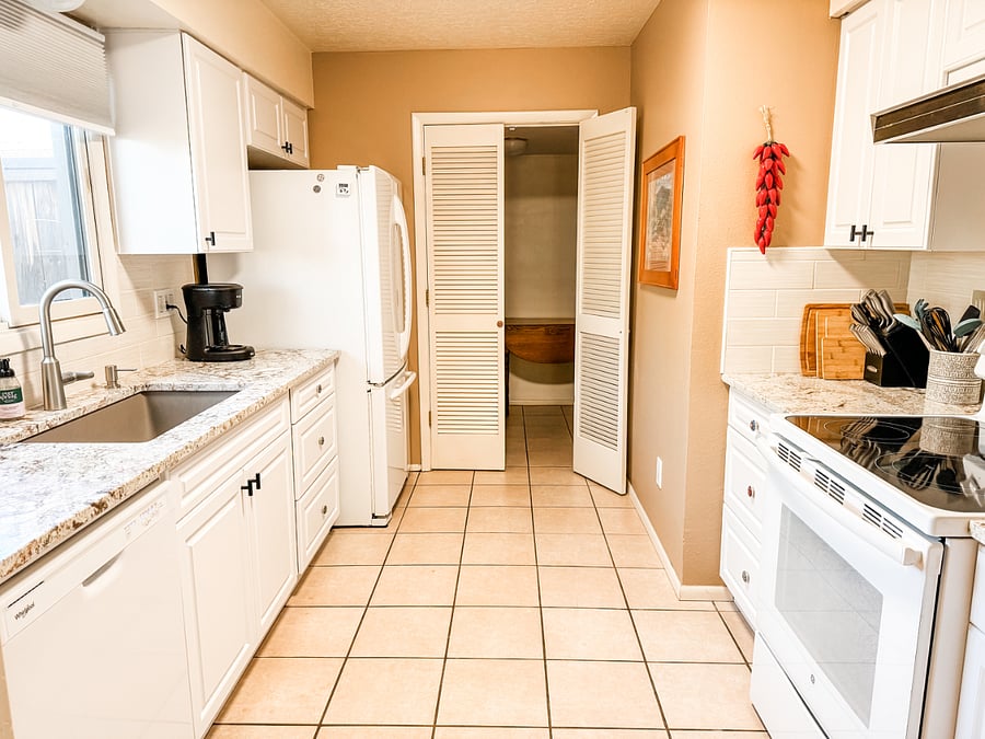 Furnished Finder property 869502_1 photo 4