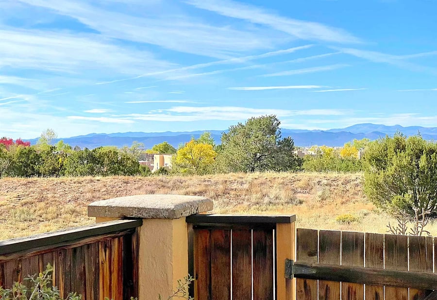 Walking trails right out of this gate