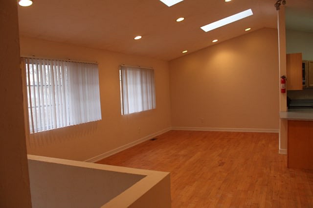 Furnished Finder property 869506_1 photo 3