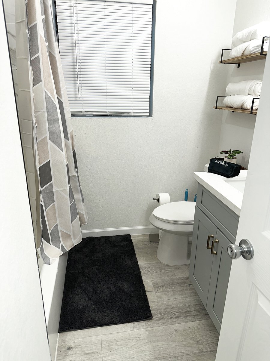 Furnished Finder property 869517_1 photo 17