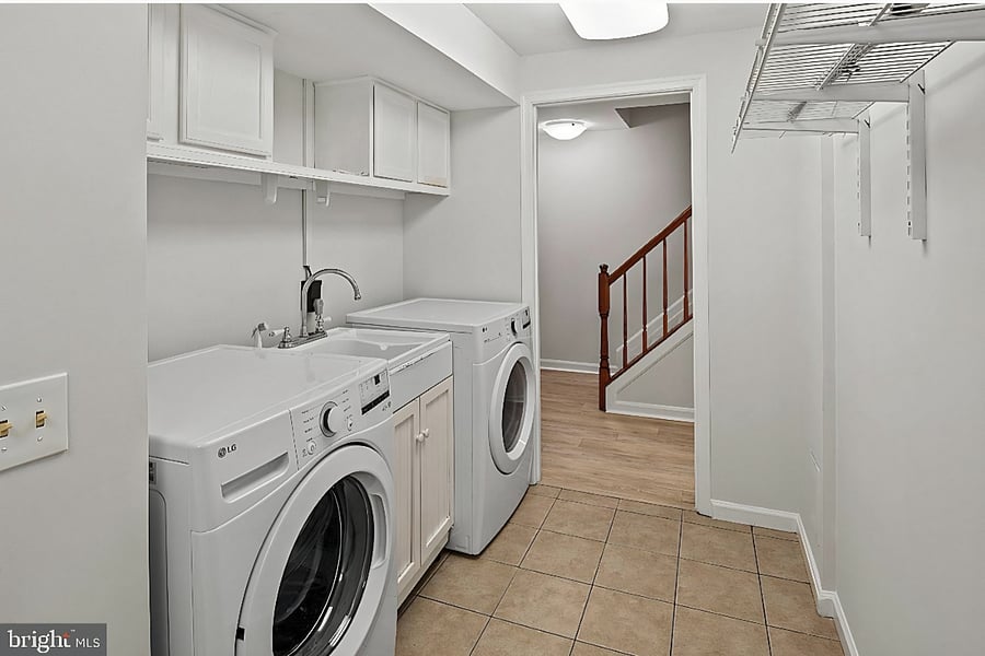 Furnished Finder property 869518_1 photo 17