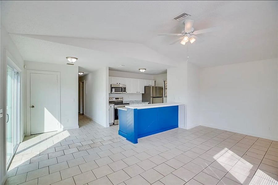 Furnished Finder property 869553_1 photo 4