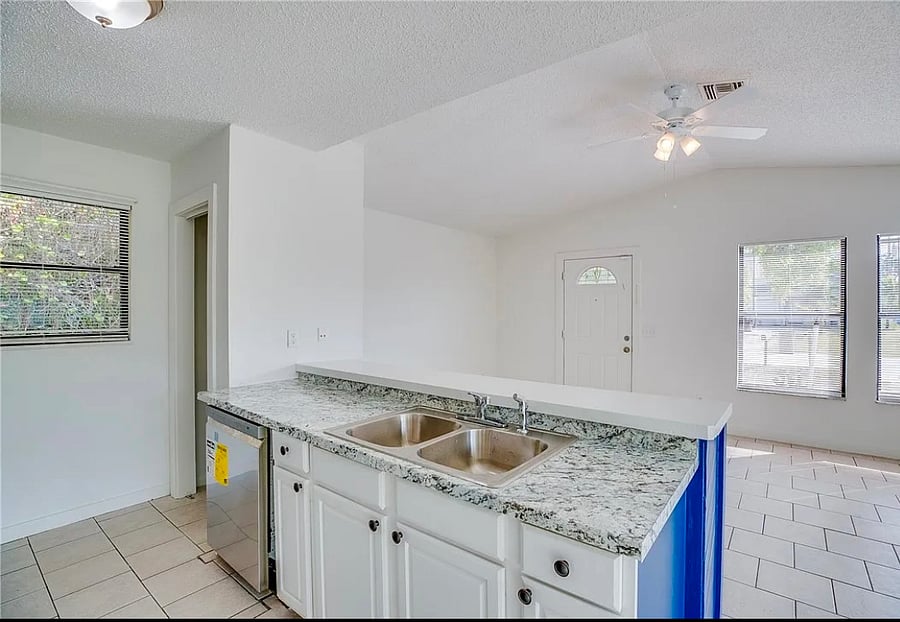 Furnished Finder property 869553_1 photo 9