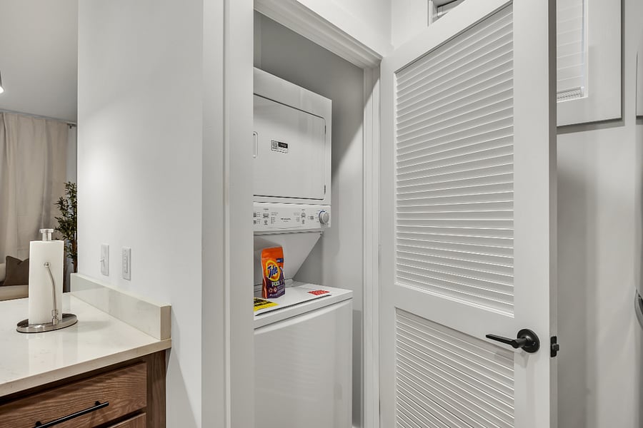 Furnished Finder property 869556_1 photo 8
