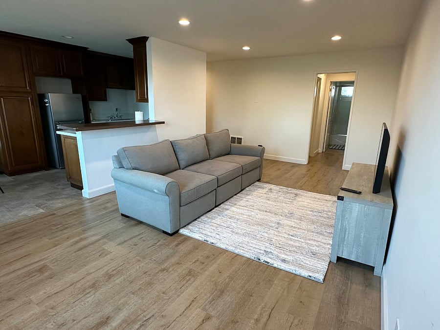 Furnished Finder property 869558_1 photo 12
