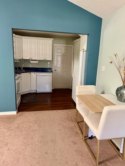 Furnished Finder property 869582_1 photo 6