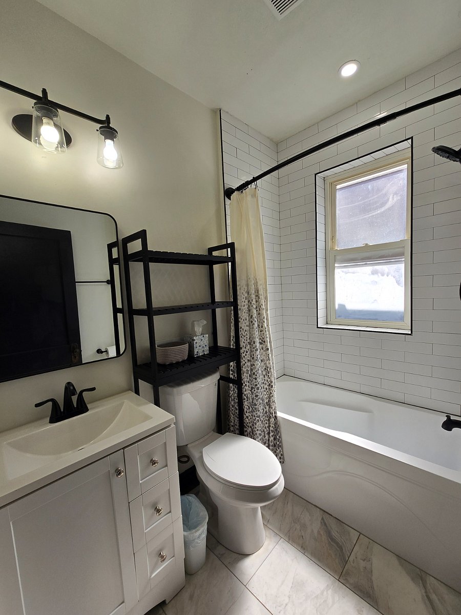 Furnished Finder property 869594_1 photo 17