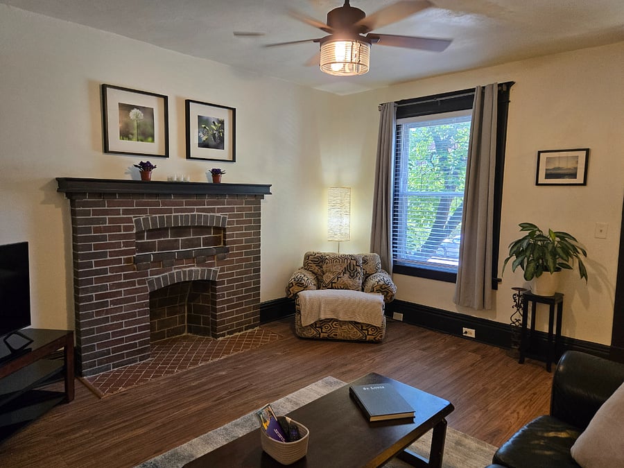 Furnished Finder property 869594_2 photo 13