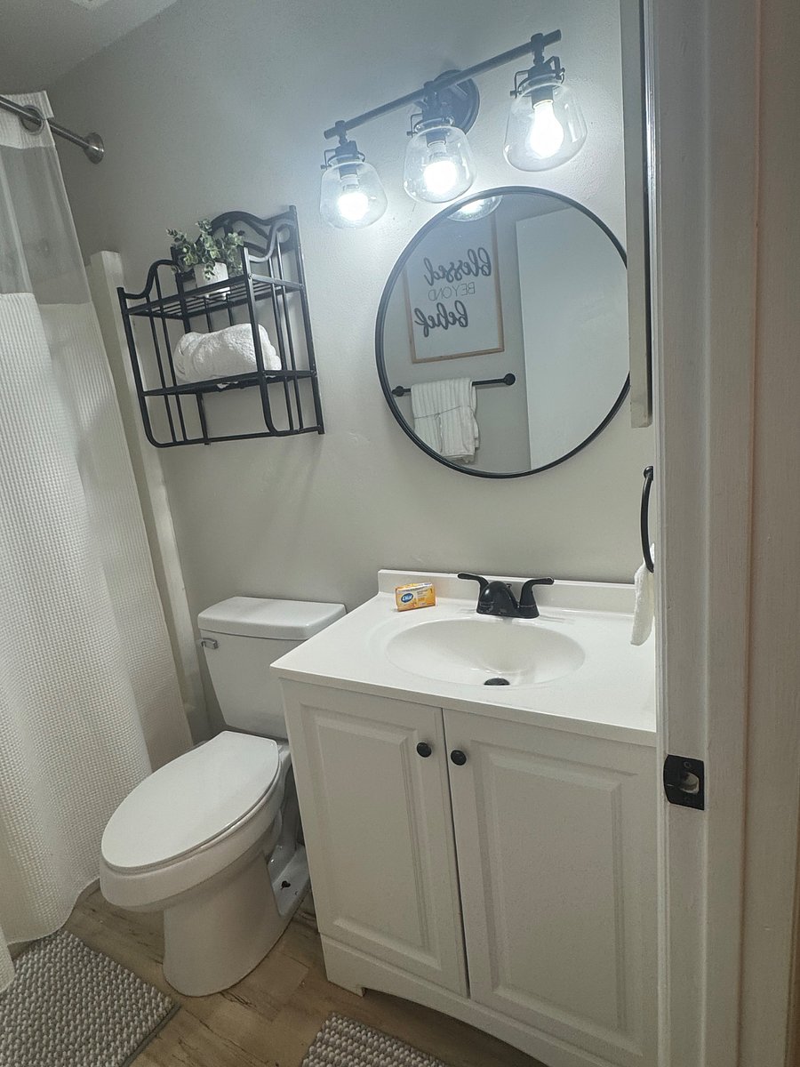 Furnished Finder property 869602_1 photo 27