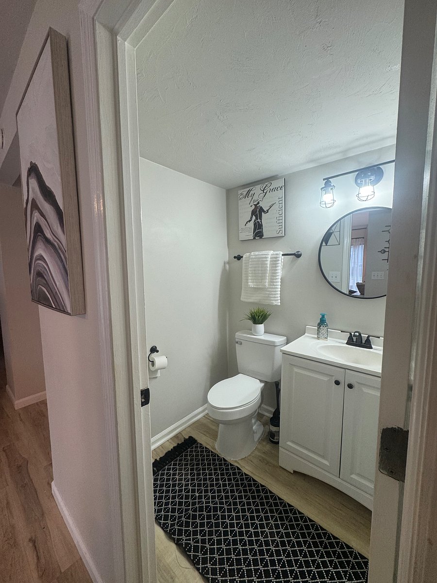 Furnished Finder property 869602_1 photo 33