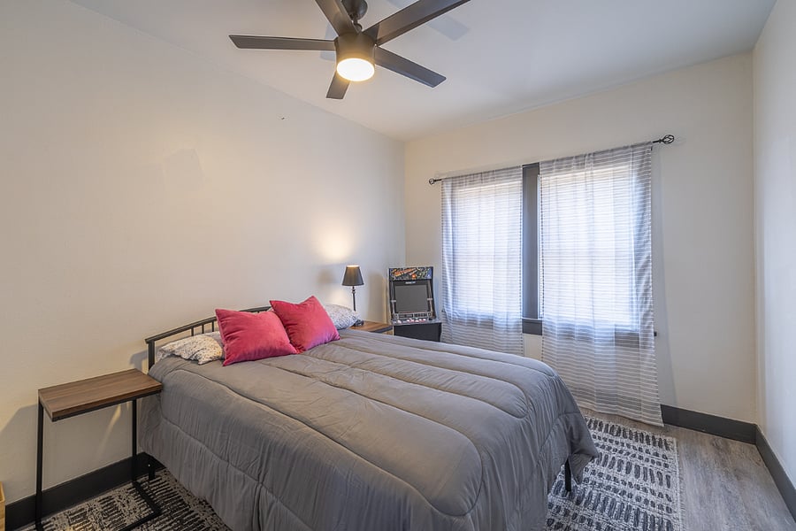 Furnished Finder property 869603_1 photo 17