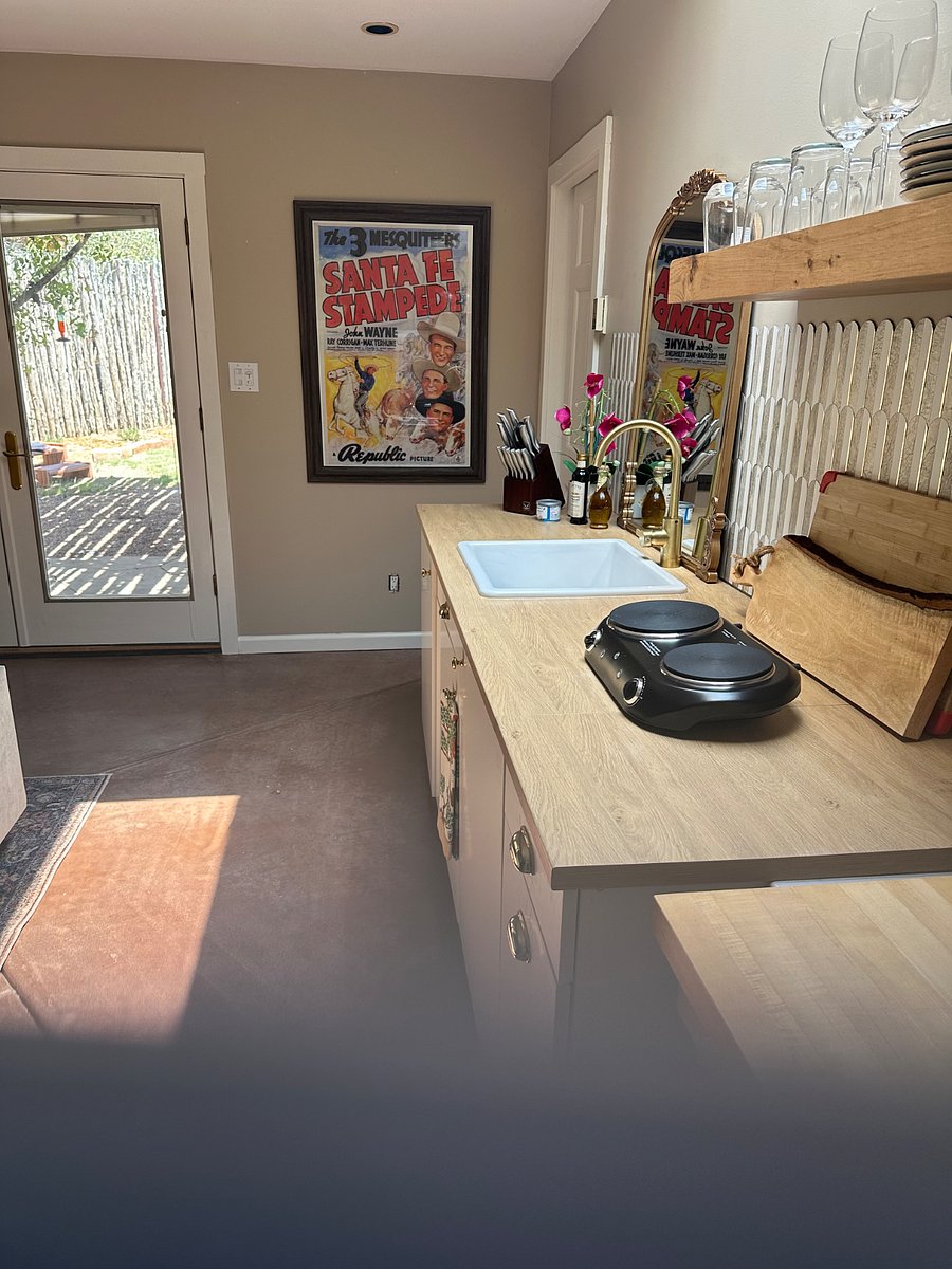 Furnished Finder property 869619_1 photo 4