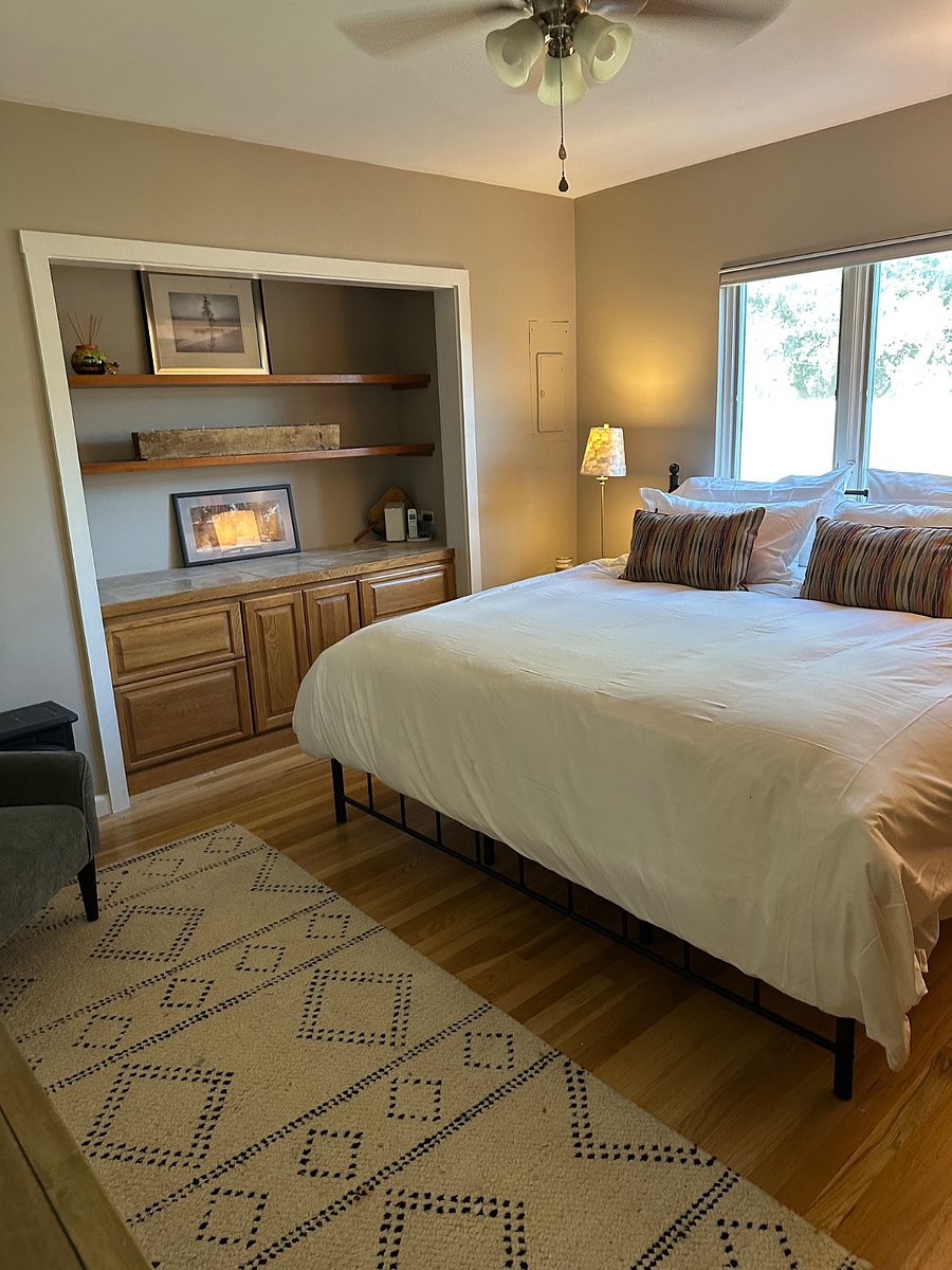 Furnished Finder property 869619_1 photo 9