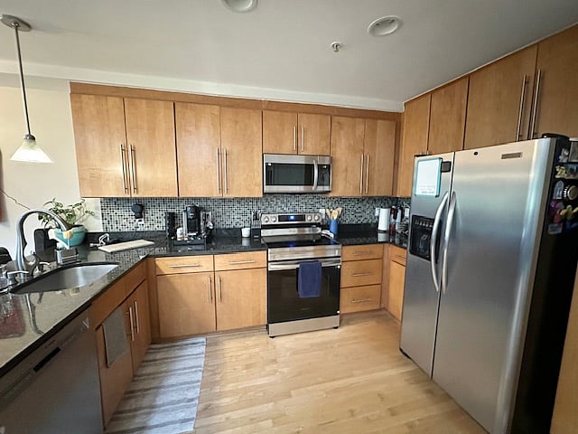 Furnished Finder property 869668_1 photo 8