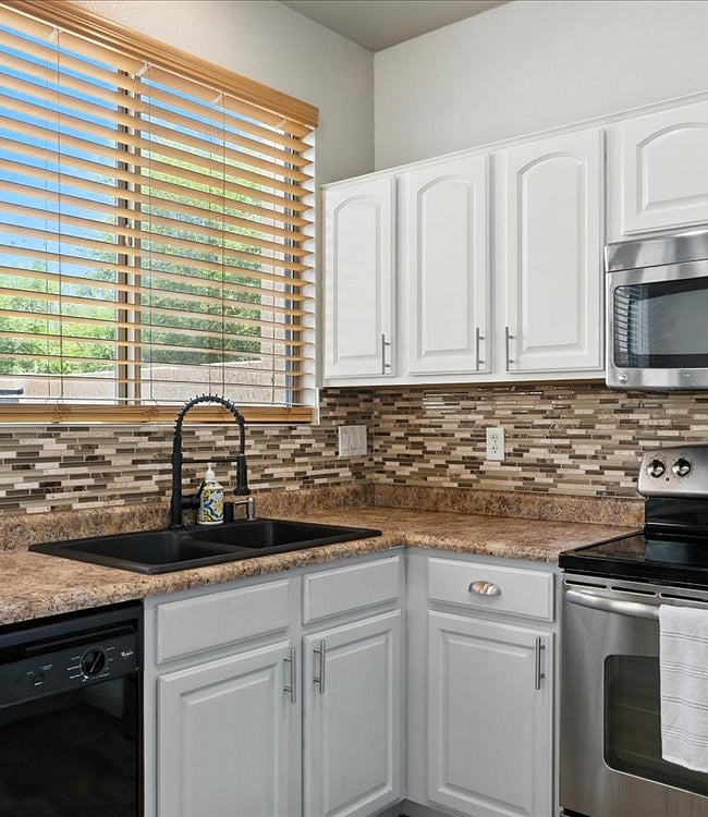 Furnished Finder property 869672_1 photo 15