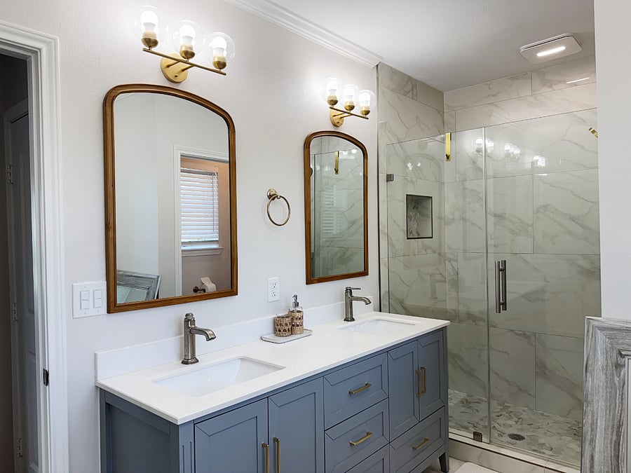 Primary Bedroom Bathroom