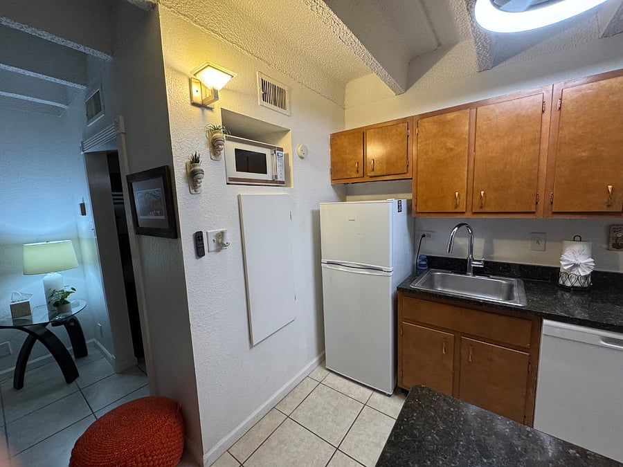 Furnished Finder property 869760_2 photo 6