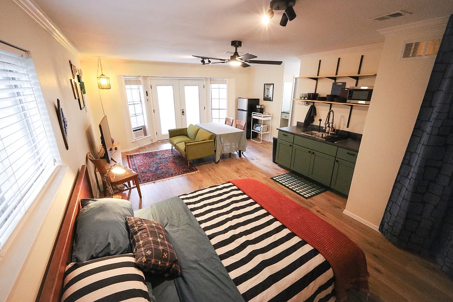 Layout of the full studio.